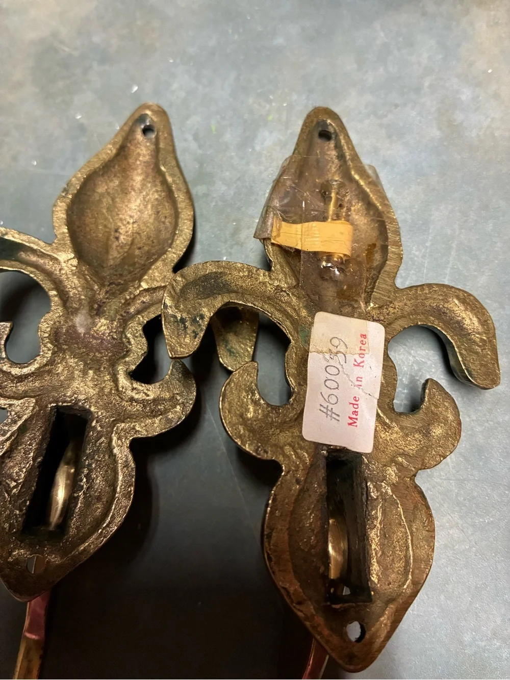 Vintage Brass Fleur-de-Lis Wall Hooks - Gold Finish made in Korea